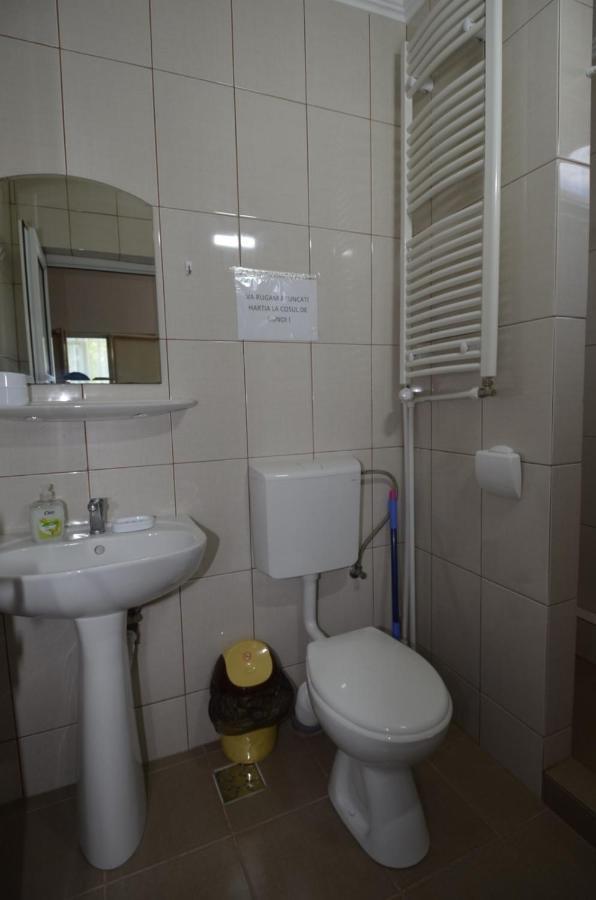 Vila Calypso Apartment Costinesti Bagian luar foto