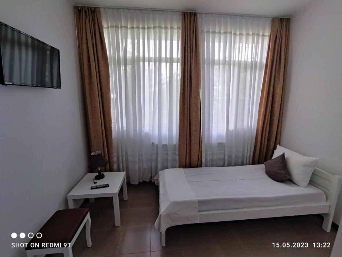 Vila Calypso Apartment Costinesti Bagian luar foto