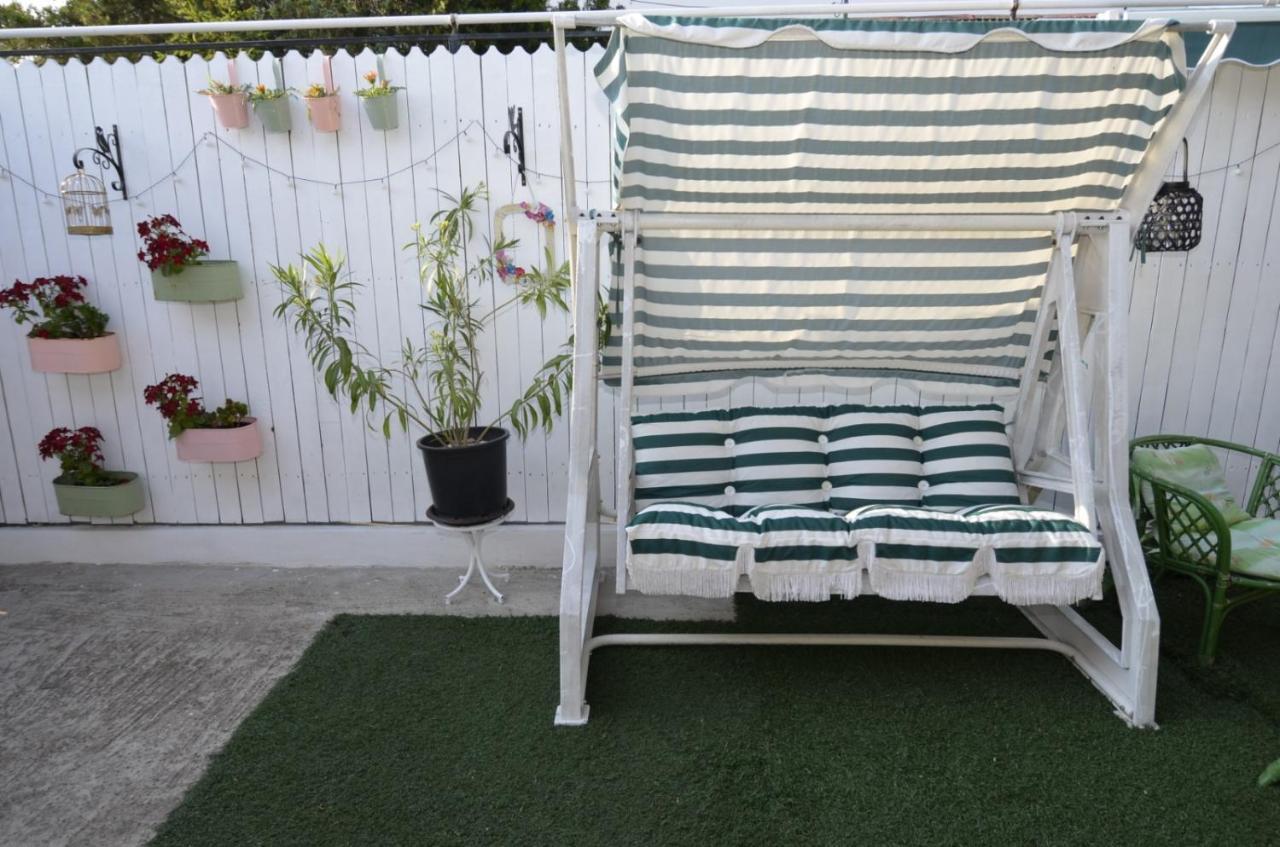 Vila Calypso Apartment Costinesti Bagian luar foto